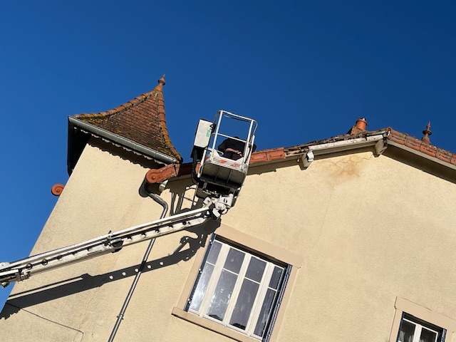Reparation tuile de rive beaune 21200 2 - Réparation de toiture à Beaune